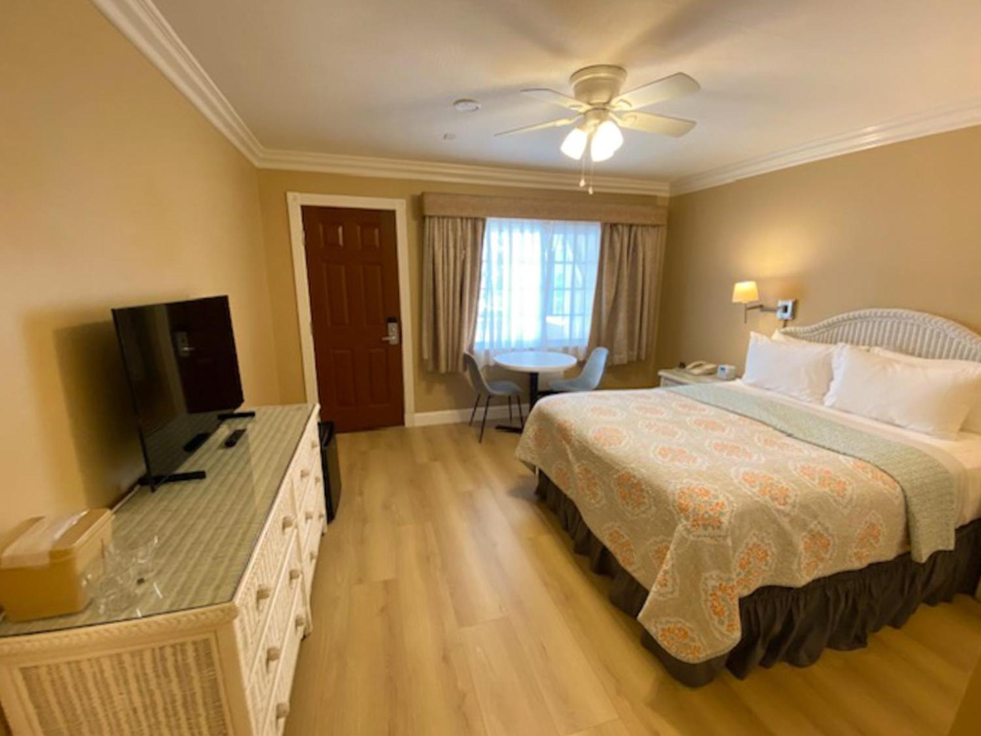 Cliff House Inn Muscle Shoals Bilik gambar